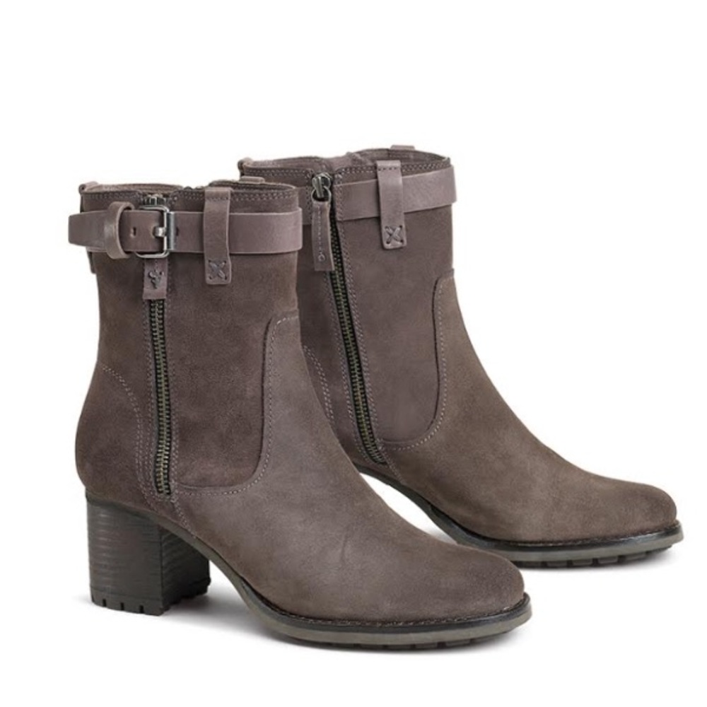 Trask Madison Waterproof Boot in Coffee Brown Gray Suede heel tread Size 9 M
